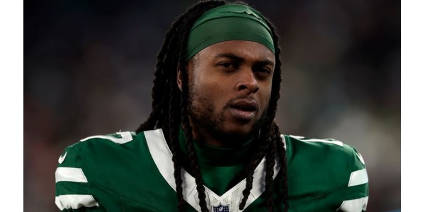 Davante Adams a perdu le sommet de sa carrière Davante Adams a perdu le sommet de sa carrière